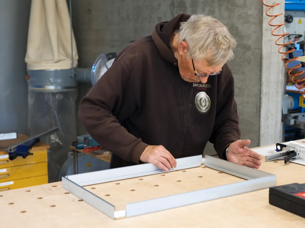 Liechtspiu Pixelle Rahmenmontage 2026